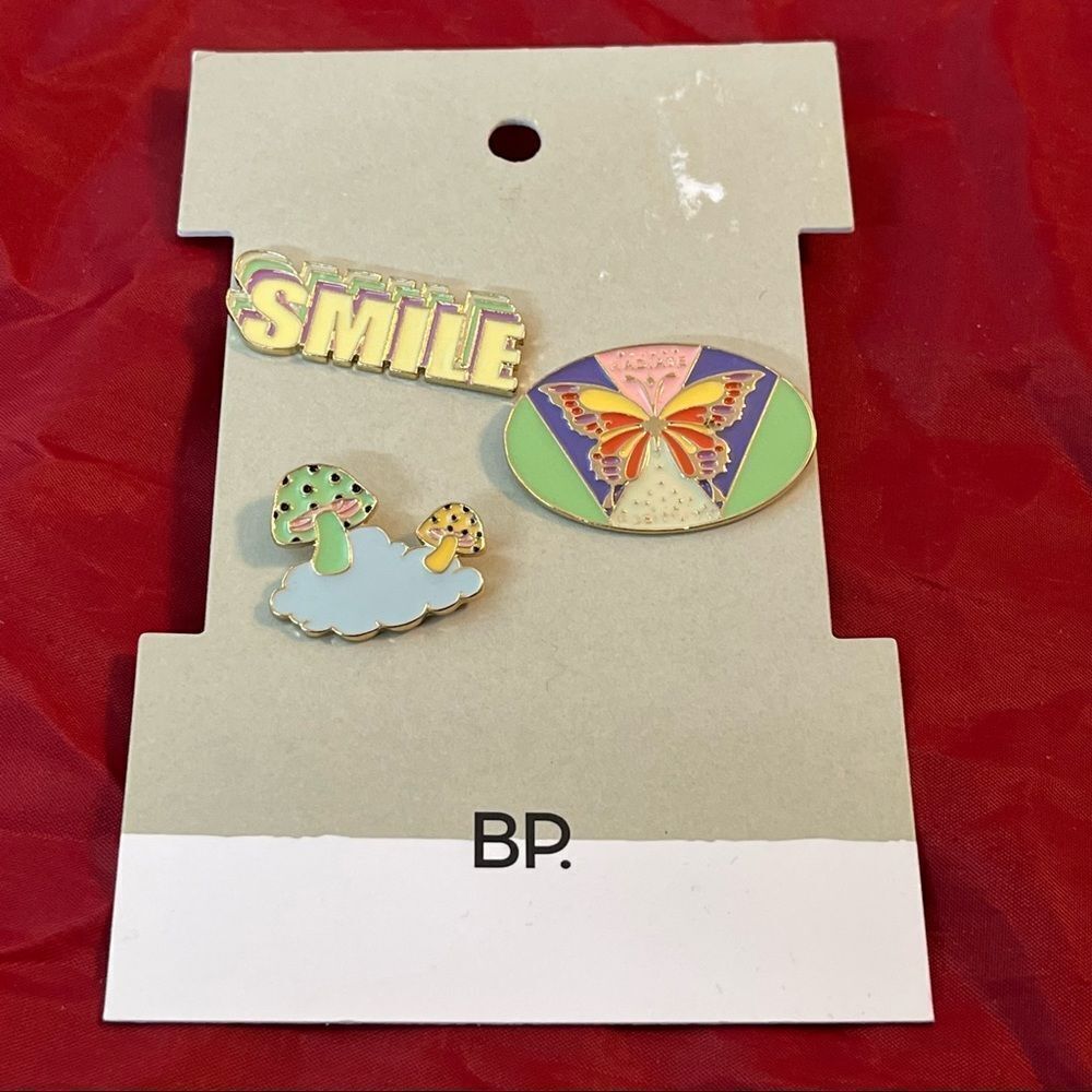 Bp Pins Set of 3 Enamel Mushrooms Smile Butterfly Radiate Casual